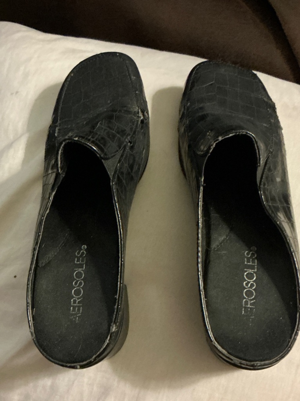 AEROSOLES Black Croc-Embossed Slip-On Mules Size 7.5